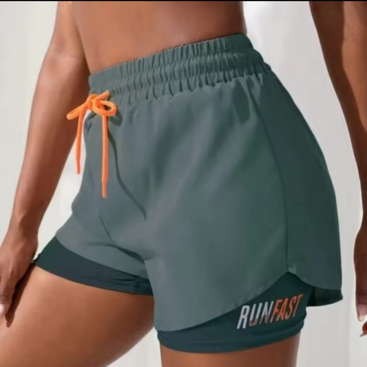 Short de Yoga ou de fitness pour femme